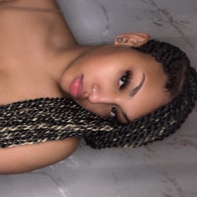 Jersey Girl 📍💎 29 | IG : Jaxtheebawdy__ 🕷️ Snap : divine_femixoxo