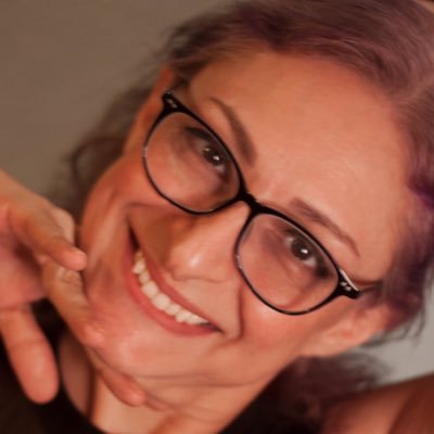 «Nada es verdad ni mentira: todo es según el color del cristal con que se mira». NO DM Y NO MULTI MENCIONES