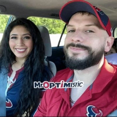 My glass stays half full! 🤘Houston Sports Fan #Builtforthis, Father of 3, and #Texans content creator. Report Card Time #Htownmade #SwarmNation🤘#TheGroupChat