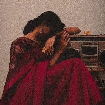 kalopsia_3_1415's profile picture. she/her| sos = same old shit | pictures, poetry, politics, physics, cat | eternally curious | personal is political |