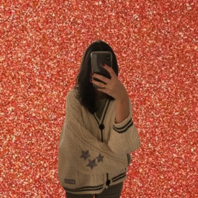 tortured poet ⋆ I hate it here so I’ll go to secret gardens in my mind 🥀🪶⋆ Eras tour Lyon N2 ⋆ Short n’ sweet Paris