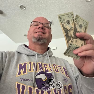 JuantheRoad's profile picture. Founder of @smbsales2002, I sell natural foods. I used to write baseball stuff. Pug dad and Pug rescuer. Libertarian. I’ve been blocked by childhood friends.