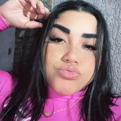 Amandamarins021's profile picture. 𝑆𝑒𝑗𝑎 𝑓𝑜𝑟𝑡𝑒, 𝑒 𝑐𝑜𝑟𝑎𝑗𝑜𝑠𝑎! 🤞🏻💗