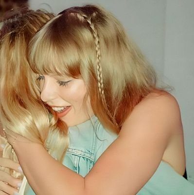 i measure my life in taylor swift eras ⋆˙⟡♡ cinephile, avid reader & wicked enthusiast.