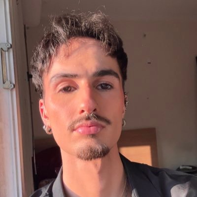 🎸 Profile