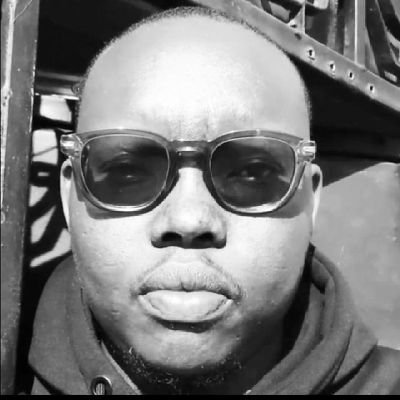 Pharmacist 💊💉
II cold hearted 🥶IIAbundance mindset🧠IIFootball lover⚽IIAlways down for a drink 🍻IIDo I run?Yes out of money,patience and Good decisions!