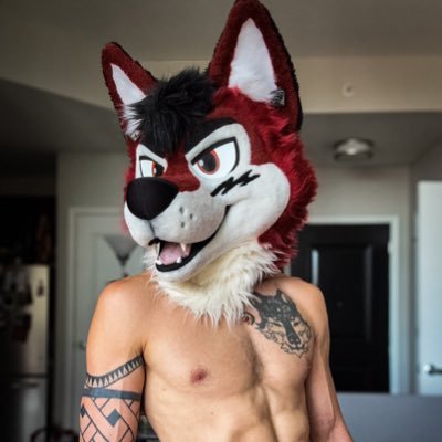 “Eh-Zo” • Gay/Male/Single • Seawolf • ΘΔ • Fishin, Skating, Hiking • 🇯🇵🇺🇸 • Techno DJ • 🎧FKA 1/2 of @SunsationalDJ