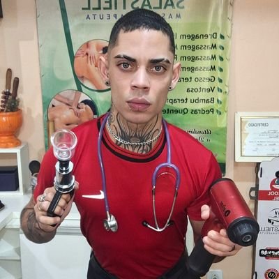 Massagem| Tantra| Nuru| Hot Mix.
🌞 Criador do Método S.E.N.S.U.S
🔥 Aqui o prazer é sagrado, e o corpo um templo. Não toco apenas em corpos, toco na alma.