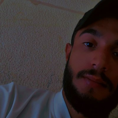 لـو بحكيـلك عـن الأشـياء الـي بيحبـا قـلبي رح تسمـع اسمـك كـتير 🥺❤️!