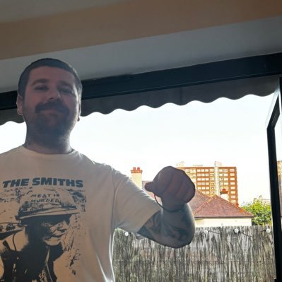 Joewest123's profile picture. i ramble shit about man utd 😊 GGMU 🟡🟢