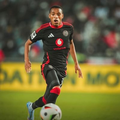 Footballfiles99's profile picture. You can always quit ,why quit now🤷🏿‍♂️❤️