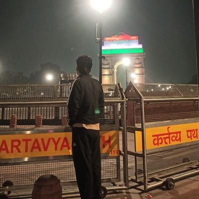 Pursuing (https://t.co/PXzyr5ef71 Honours) in Delhi University, North Campus.
@Socialist
@Hindu