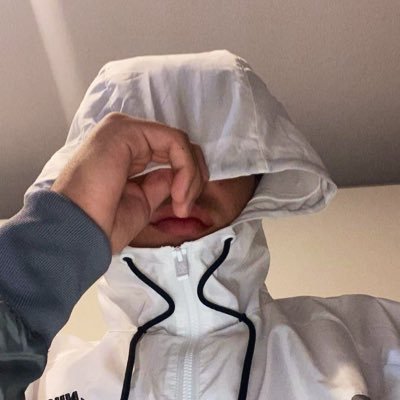 V • 22 • 5’11 • telegram : @notGab3000———————————————————————— *