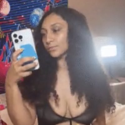 MATTRESS ACTRESS 💦💕 I LOVE GIFTS 🥰 https://t.co/pPAV8SZo8V