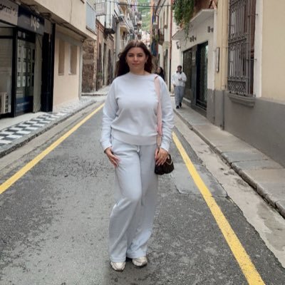 Ahlam56324187's profile picture. 