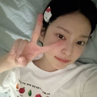 kimminju wonyoung yujinnie kimminjeong yujimin chaewon bona sui @ManUtd