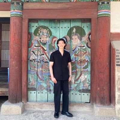 WhoAchieves's profile picture. Perpetual capital captain and cyclical speculator.