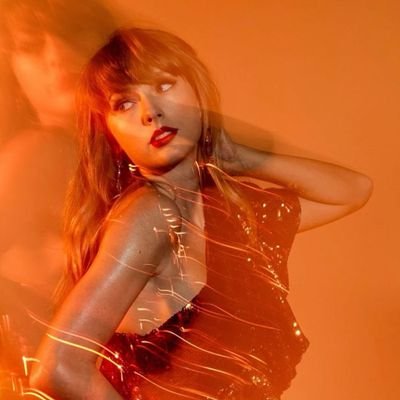 āMeet me at midnight and the Magic Shop will comfort youā - BangtanSwift || Eras Tour: 09/11; 10/11 & 11/11 || Fan accountį