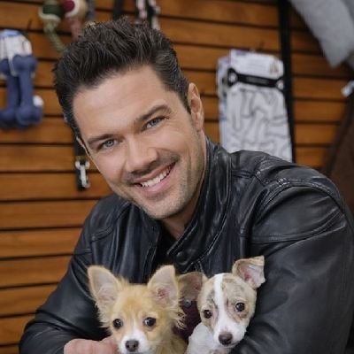 JacobPaeve70666's profile picture. 