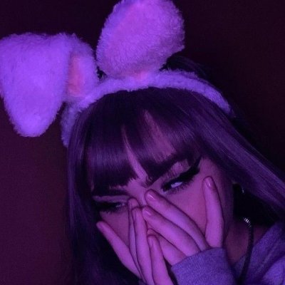 stoned aquarius, that streams on twitch. || CODE: JORDENXO #epicpartner - @drinkmidnight ✨💜