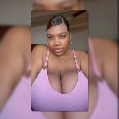 malihoneylove's profile picture. 