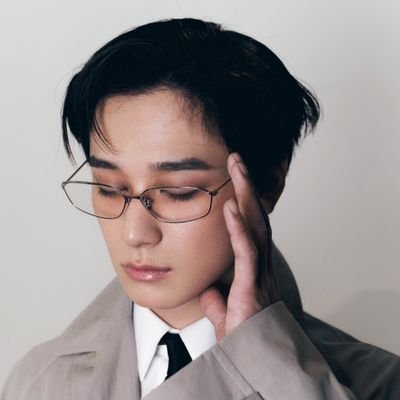 Wassakh's profile picture. #ReiWORLD and you're living in it ! 
J'🖤 le wokisme, Placebo, David Cronenberg & Rick Owens.