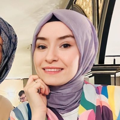 Rızkı veren Huda'dır Kula minnet eylemem..