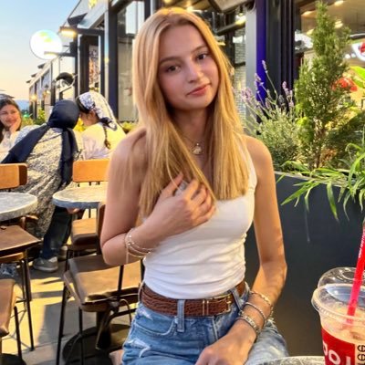 3manspider's profile picture. medcezir quiz night https://t.co/qmw7KheaWW