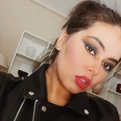 quejarme era mi rezar. aguante Taylor, Gaga, Pink Floyd,Arctic Monkeys y etc. artista y otras cosas. escribo como una desquiciada en https://t.co/zAea62mJ4m