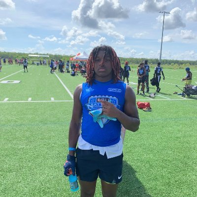 king_prest93729's profile picture. Canisius High School
Athlete 
Football, Basketball, & Track
Class 2029
Ignatian Scholar