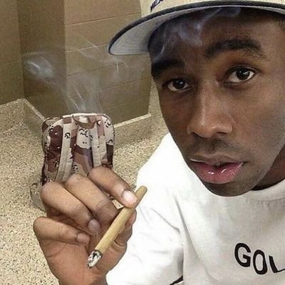 Kanye West primero, lo demás después. || @luka_olimpia @TylerTClatam