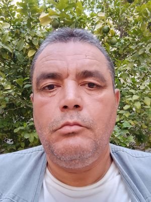 bouzidi3780's profile picture. Slimen Bouzidi Habite a Nafta Tozeur Tunisie je suis Mariée depuis 2014  je travaille au Maison de jeunesse a Nafta j' aime La famille et le bled Nafta Bay