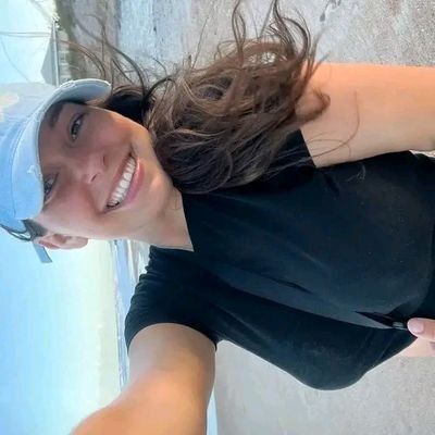 JennyWalke35204's profile picture. 