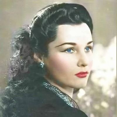 مصر التي في خاطري وفي فمي ..أحبها من كل روحي ودمي