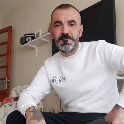 Makyuz21710's profile picture. Dersimli ⚔️✌️⚔️ Biz Kötüysek İyiye Giden Yollarınız Açık Olsun ⚔️✊⚔️✌️✌️