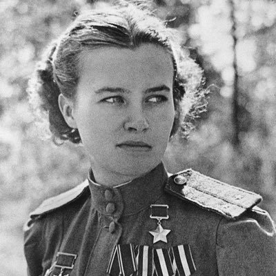 authoritarian area || hot girls* ❤️ communism