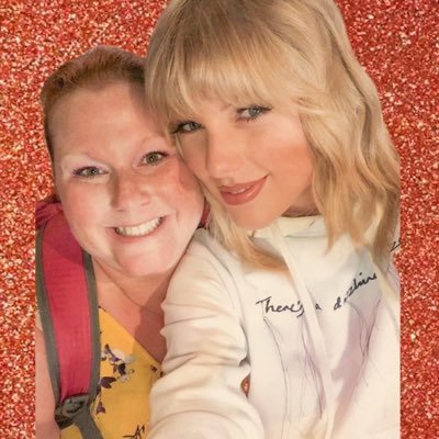 Bestie @taylorswift13 said my eye makeup was “so cute” on me! She/her. Swiftie, Nurse, Author, Reader, Lover, Singer 🏴🏳️🌈