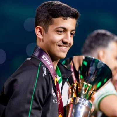 @Faziz_20