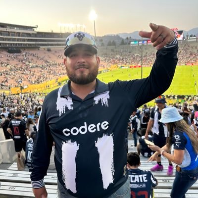 lobitogonz Profile Picture
