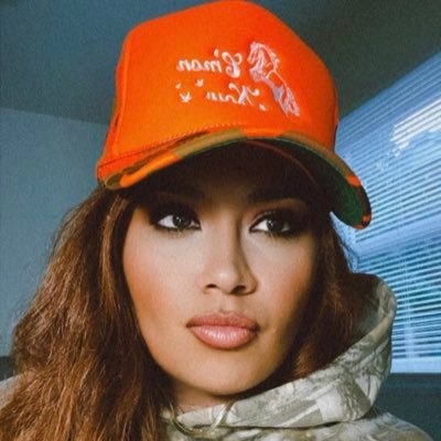 You can wear Carhartt for emotional labor.