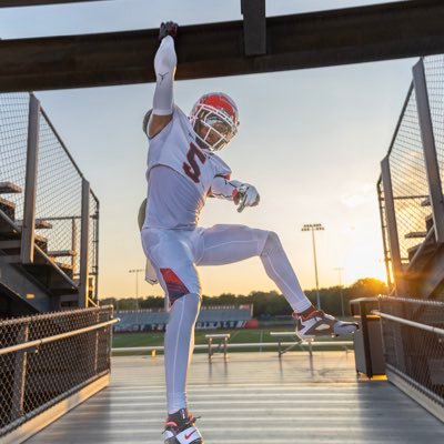 ||C/O 2027 (5,11 )( 171) || Football Rb and WR||Thomas Worthington High School||# (614)2304621 timothyjones1008@gmail.com|| https://t.co/YTJK4oWMce