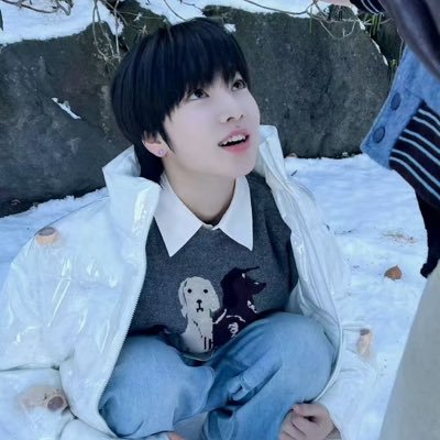 angellbread's profile picture. 