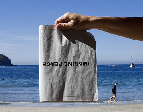 mob_elle's profile picture. I'm into everything Mobile. A proud Boomer Fitness Fiend, I also follow trends in Politics, Pop-culture, Art & Spirit.