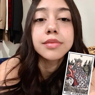 Há 5 anos trazendo clareza e direcionamento através das cartas. 🪄💌 Precisa de um norte? Marca uma leitura comigo pelo WhatsApp – link aqui ⤵︎