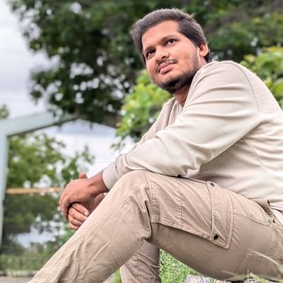 VinayChapram's profile picture. @Devops Engineer, @Traveller, photo shoot.... Funny with weird things 😀🙂