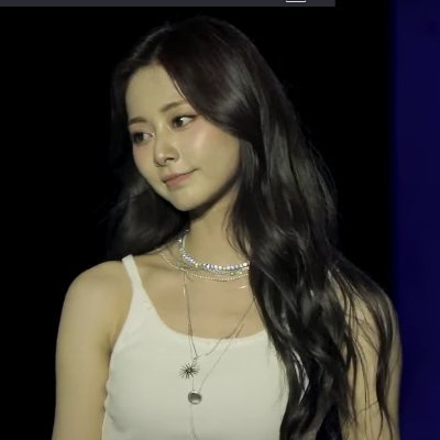 me gusta tzuyu, sana y nayeon 👍
ot9 siempre