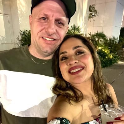 Mexicana ♡ Reportera, CM y comentarista 📲💻🎥🎤 @AlgodonerosUL Amante del béisbol ⚾️ y los zapatos 👠 Bendecida de estar rodeada de gente que amo y me ama 💕
