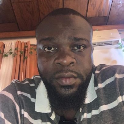 Être papa n'est pas qu'un pouvoir, être père rime avec devoir.
Apprenant/DEA en Sc Pô (Assistant). Fact-checker du Masterclass @AfricaCheck_Fr.