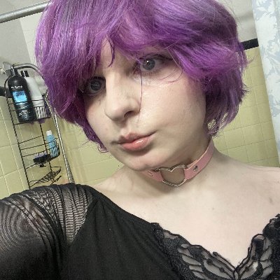 Polymathic, Interdisciplinary Game Developer
Discord: toxicdyke
Portfolio: https://t.co/LEUhJJ1EsG
22yo dyke