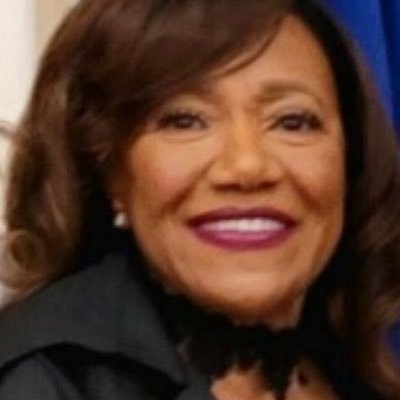 Alum of UIC & The Ohio State University; Psychologist & executive coach; Vice Chancellor Emerita at UIC; student advocate; world traveller; sports enthusiast.